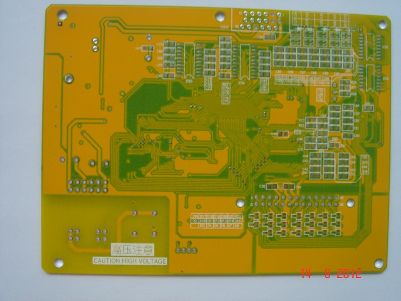 Multi layers pcb with yellow soldermask